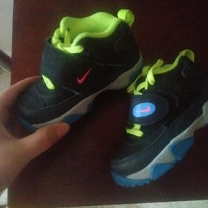Kid shoes